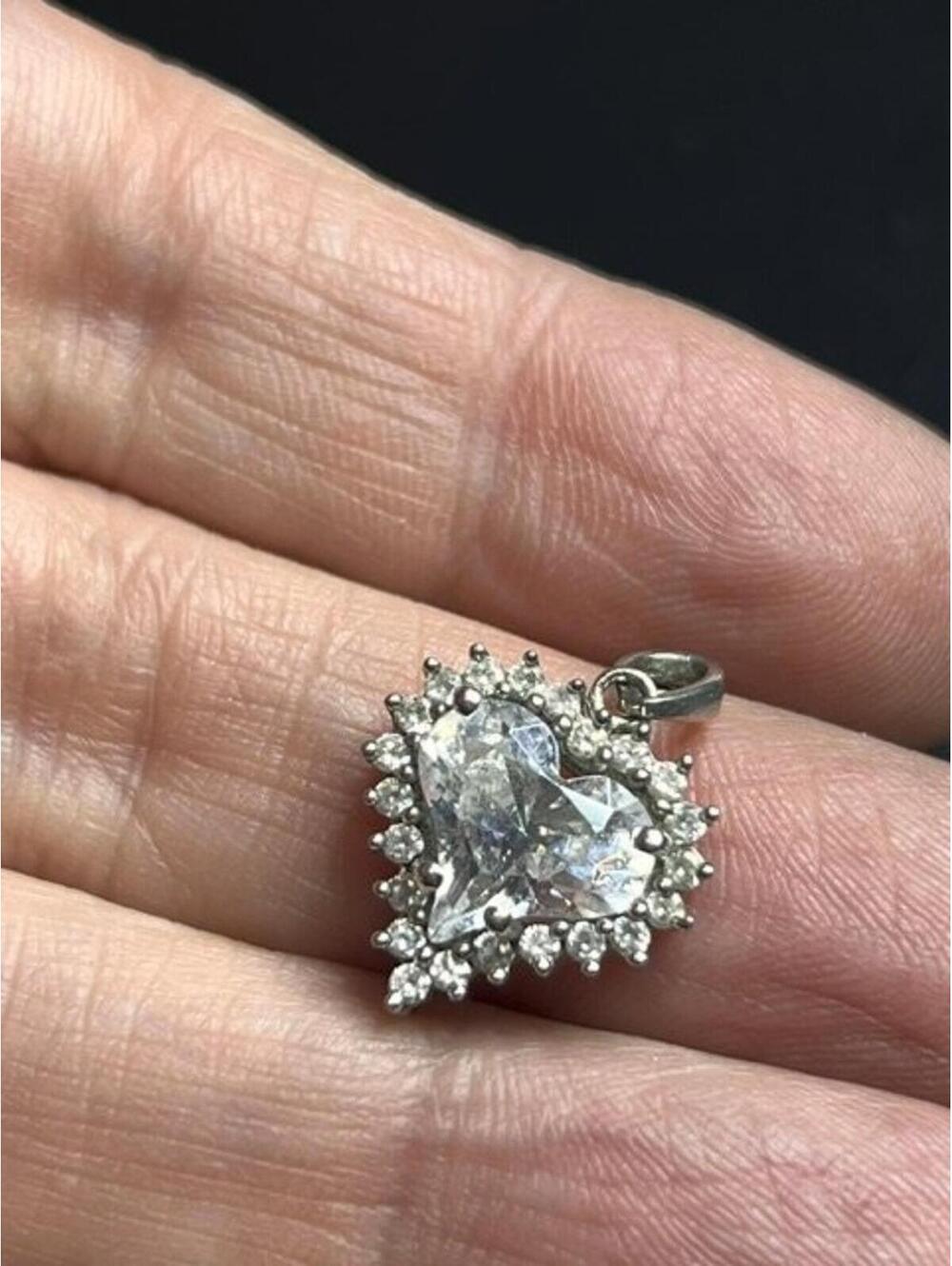 B5059 Stauer Heart Pendant Sterling Silver 925 Clear CZ Stones Halo Design